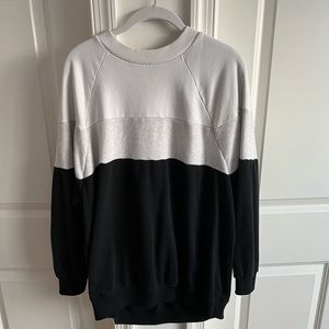 American Eagle Ahh-mazingly soft sweatshirt, Jegging fit. Size medium.